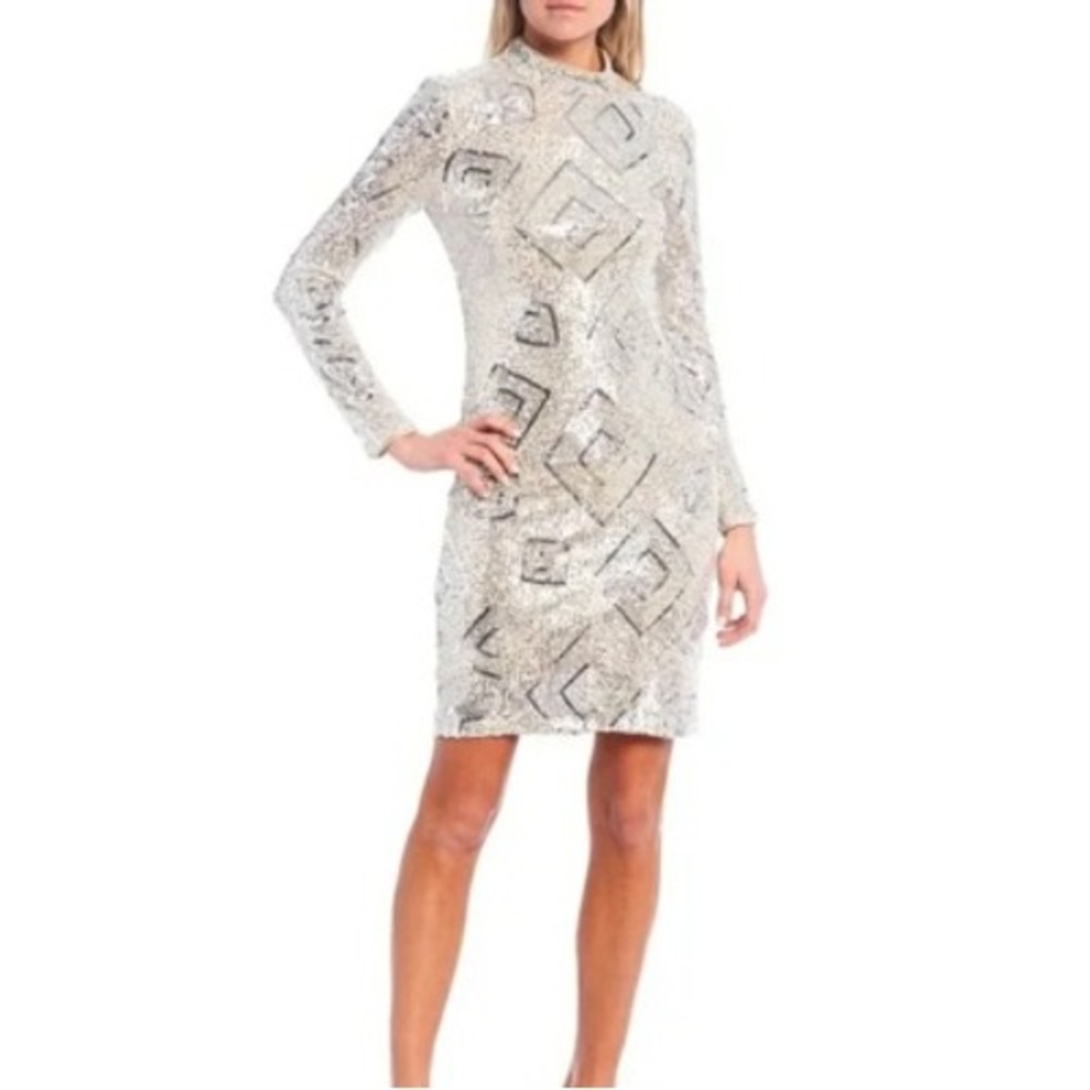 $188 Eliza J Sequin Geometric Mock Neck Long Sleeve Mini Dress Champagne Silver